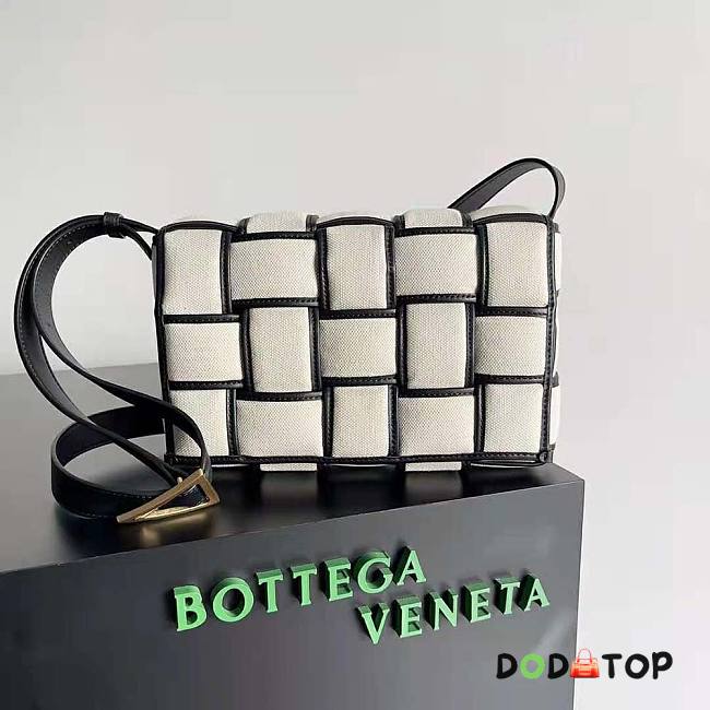 Bottega Veneta Padded Cassette Intreccio Canvas Size 18 x 26 x 8 cm - 1