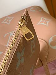 Louis Vuitton Neverfull MM Pink Size 31 x 28 x 14 cm - 4