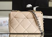 Chanel 19 Medium Handbag Apricot Size 20 x 30 x 10 cm - 6
