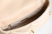Chanel 19 Medium Handbag Apricot Size 20 x 30 x 10 cm - 4