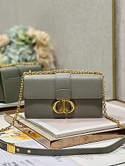 Dior 30 Montaigne Chain Handbag Grey Size 21.5×12×6 cm - 1