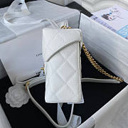 Chanel Small Vanity Case White Size 17.5 x 14.5 x 7.5 cm - 5
