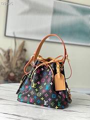 Louis Vuitton Original Neonoe M42229 Black Size 25 x 27 x 18 cm - 1