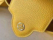 Louis Vuitton Capucines Mini Handbag Yellow Size 21 x 14 x 8 cm - 5