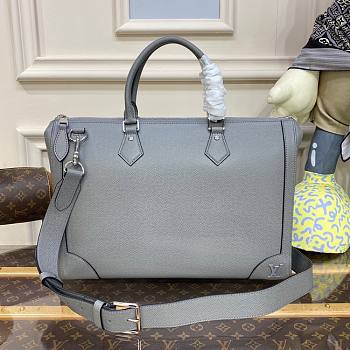 Louis Vuitton Slim Briefcase M30810 Gray Size 40 x 29 x 4 cm