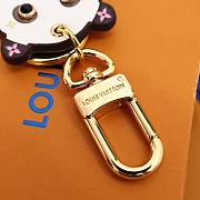 Louis Vuitton M00993 Lv Panda Key Holder  - 4