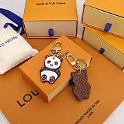 Louis Vuitton M00993 Lv Panda Key Holder  - 3