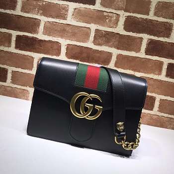 Gucci Leather Marmont Shoulder Bag Black Size 27 x 18 cm