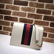 Gucci Leather Marmont Shoulder Bag White Size 27 x 18 cm - 6