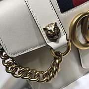 Gucci Leather Marmont Shoulder Bag White Size 27 x 18 cm - 2