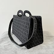 Valentino Garavani La Troisième Toile Iconographe Shopping Bag Black Size 40 x 25 x 17 cm - 5