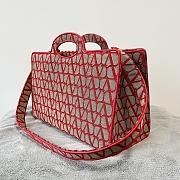 Valentino Garavani La Troisième Toile Iconographe Shopping Bag Red Size 40 x 25 x 17 cm - 2