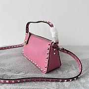 Valentino Garavani Small Rockstud Shoulder Bag Pink Size 19 x 13 x 7 cm - 3