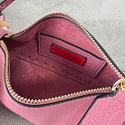 Valentino Garavani Small Rockstud Shoulder Bag Pink Size 19 x 13 x 7 cm - 2
