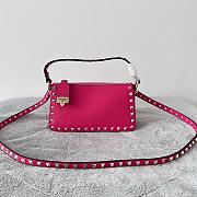Valentino Garavani Small Rockstud Shoulder Bag Dark Pink Size 19 x 13 x 7 cm - 5