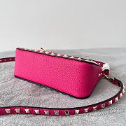 Valentino Garavani Small Rockstud Shoulder Bag Dark Pink Size 19 x 13 x 7 cm - 3