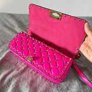 Valentino Garavani Rockstud Spike Quilted Leather Shoulder Bag Pink Size 24 x 11 x 7 cm - 6