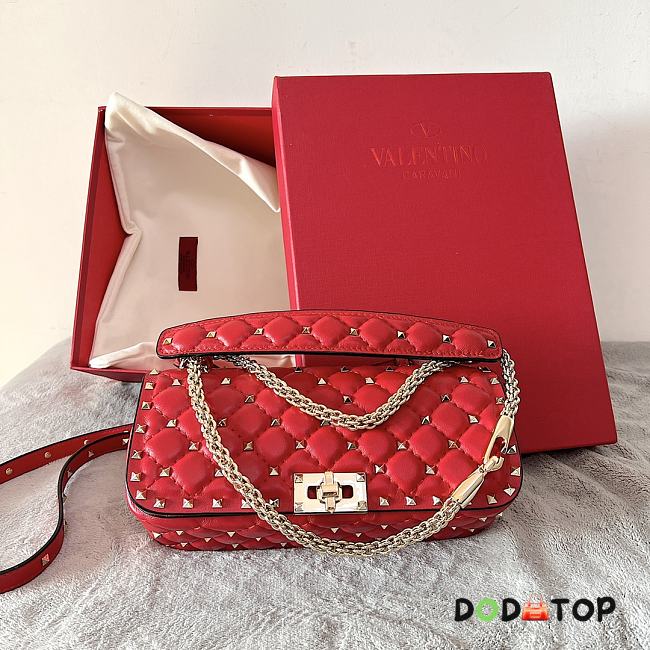 Valentino Garavani Rockstud Spike Quilted Leather Shoulder Bag Red Size 24 x 11 x 7 cm - 1