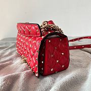 Valentino Garavani Rockstud Spike Quilted Leather Shoulder Bag Red Size 24 x 11 x 7 cm - 6
