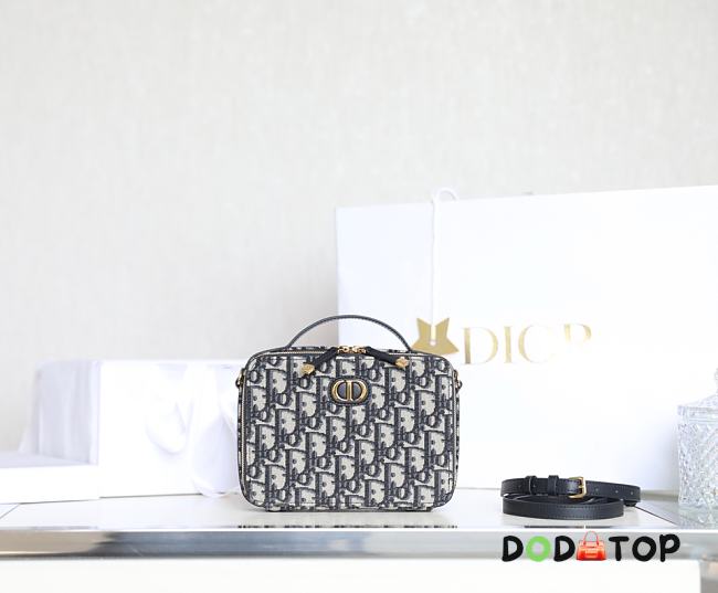Dior Camera Bag Size 19.5 x 15 x 6 cm - 1