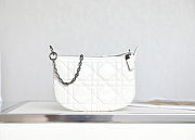 Dior Caro Tulip Handbag White Size 25 x 16 x 2.5 cm - 2