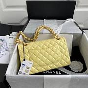 Chanel Classic Handbag Lambskin & Gold/Silver Metal A01112 Yellow Size 25 cm - 3