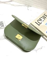 Loewe Goya Small Leather Shoulder Bag Green Size 18.5 x 3 x 12.5 cm - 5