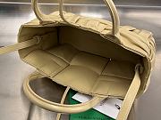 Bottega Veneta Mini Arco Tote Bag Size 25 x 16 x 10 cm - 2