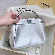 Fendi Peekaboo Iconic XS Mini-Bag in Silver Size 18 x 11 x 23 cm - 6