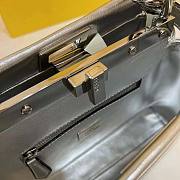 Fendi Peekaboo Iconic XS Mini-Bag in Silver Size 18 x 11 x 23 cm - 5