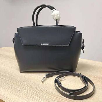 Burberry Leather Medium Catherine Bag Black Size 28 x 13 x 23 cm