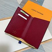Louis Vuitton LV Passport Holder Red/Pink Size 10 x 14 x 2.5 cm - 2