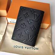 Louis Vuitton LV Passport Holder Size 10 x 14 x 2.5 cm - 1