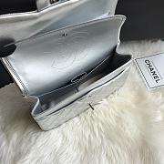 Chanel A01113 Jumbo Classic Flap Bag Silver/Gold Lambskin Size 30 cm - 4