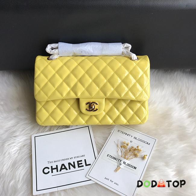 Chanel Shinny Leather Medium Classic Flap Bag Yellow Size 25 cm - 1