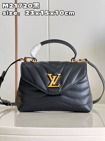Louis Vuitton Hold Me Black Size 23 x 15 x 10 cm
