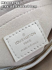 Louis Vuitton Hold Me White Size 23 x 15 x 10 cm - 2