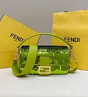 Fendi Baguette Green Bag Size 27 cm - 1