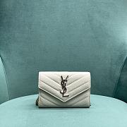 YSL Card Chain Wallet White Size 13 x 2 x 9 cm - 1