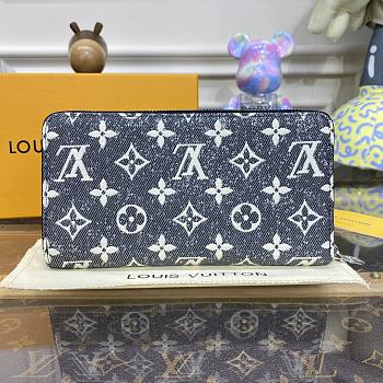 Louis Vuitton LV M81858 Zipper Wallet Size 19.5 x 10.5 x 2.5 cm