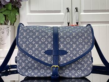 Louis Vuitton Saumur Blue Handbag Size 30 x 20 x 10 cm