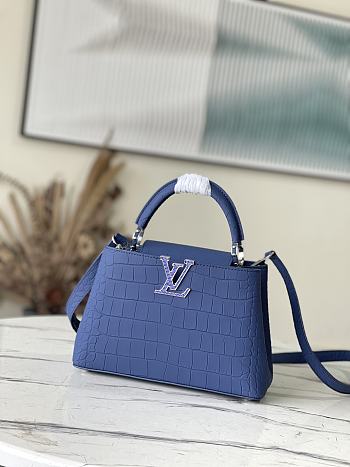 Louis Vuitton LV Capucines Blue Crocodile Pattern Size 27 x 18 x 9 cm