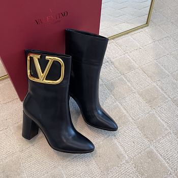 Valentino Black Boots 01