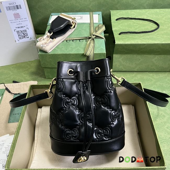 Gucci GG Matelassé Bucket Bag Black Size 17 x 20 x 10 cm - 1