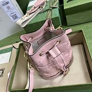Gucci GG Matelassé Bucket Bag Pink Size 17 x 20 x 10 cm - 5