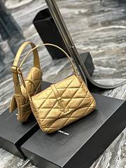 YSL Le 5 A 7 Hobo Shoulder Bag Gold Size 24 × 18 × 5.5 cm - 6