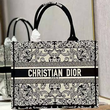 Dior Medium Dior Book Tote White and Black Dior Bandana Embroidery Size 36 x 27.5 x 16.5 cm
