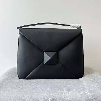 Valentino One Stud Nappa Leather Maxi Hobo Bag Black Size 40 x 30 x 12 cm