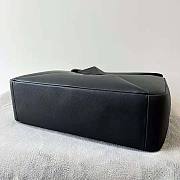 Valentino One Stud Nappa Leather Maxi Hobo Bag Black Size 40 x 30 x 12 cm - 4