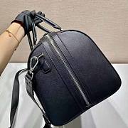 Prada Elegant Duffle Bag in Saffiano Leather Travel Bag Black Size 27.5 x 25 x 50 cm - 5